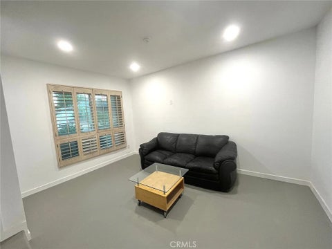 Tiny photo for 1065 Warwick AVE, Thousand Oaks, CA 91360 (MLS # OC26191951)