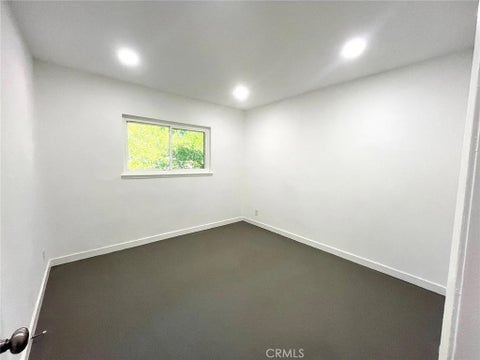 Tiny photo for 1065 Warwick AVE, Thousand Oaks, CA 91360 (MLS # OC26191951)