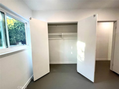 Tiny photo for 1065 Warwick AVE, Thousand Oaks, CA 91360 (MLS # OC26191951)