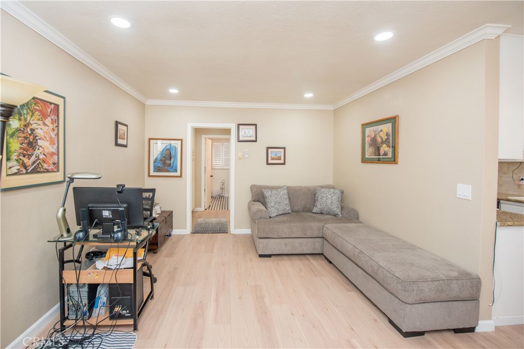 611 S La Veta Park Circle CI119