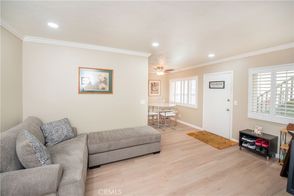 611 S La Veta Park Circle CI119