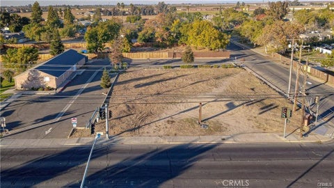 Photo of 991 E Bellevue Road, Atwater, CA 95301 (MLS # MC26179733)