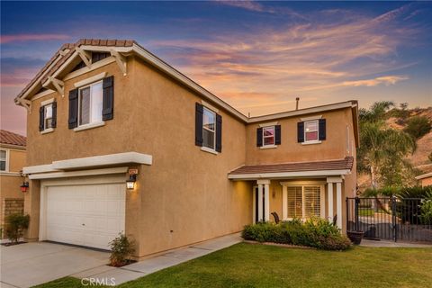 Photo of 28327 Gibraltar Lane Ln, Castaic, CA 91384 (MLS # SR25258830)