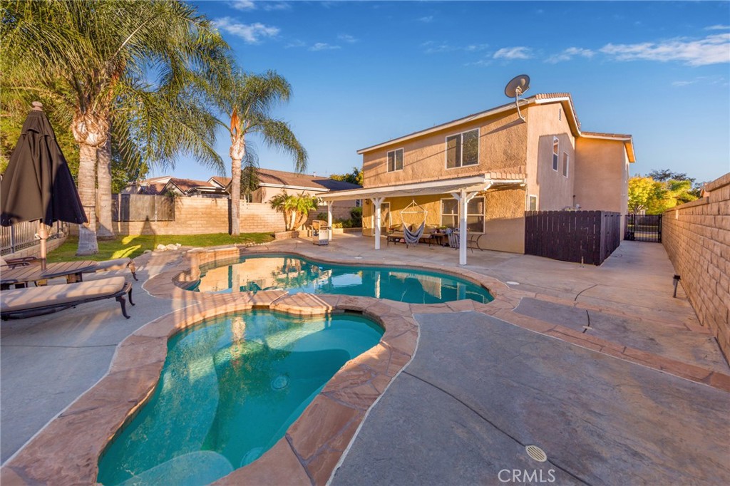 Cambridge Collection (CAMBC) - Residential