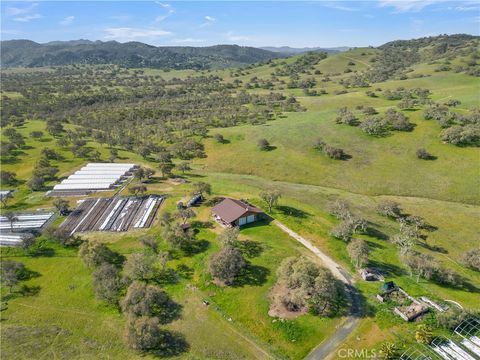 Photo of 12000 Nacimiento Lake Dr, Paso Robles, CA 93426 (MLS # NS25248113)