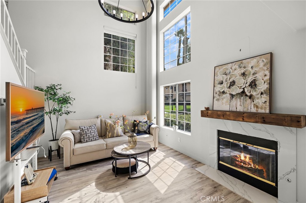 Del Prado Builder I (DP) - Residential Lease