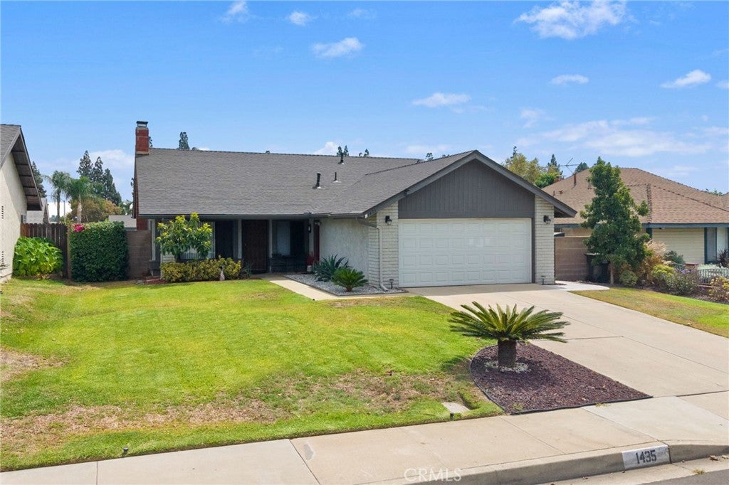 1435 S Magnolia Avenue