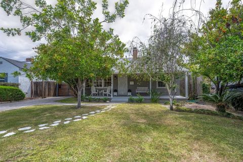 Photo of 5938 Simpson AVE, Valley Village, CA 91607 (MLS # SR26099199)