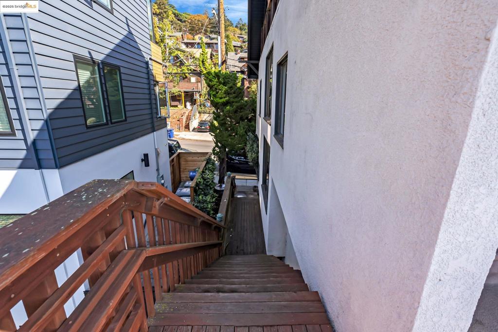 SOUTH BERKELEY - Residential