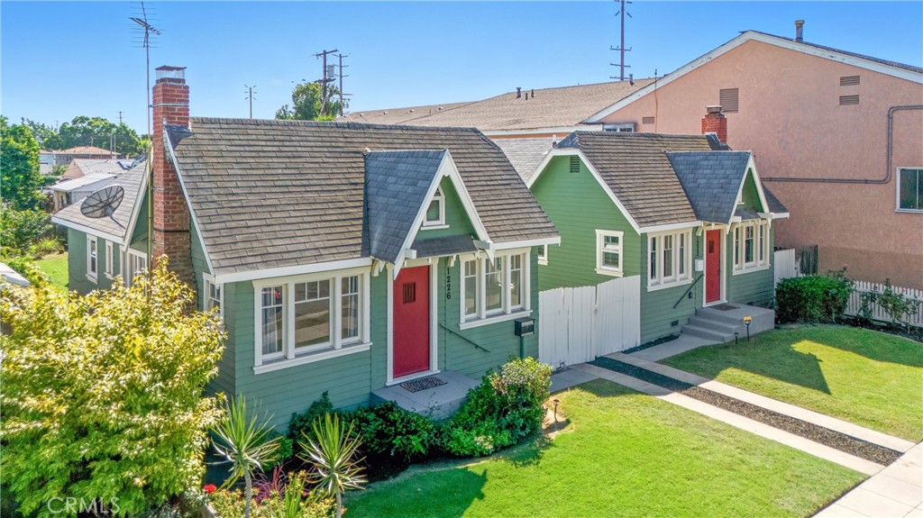 1222 E 57th