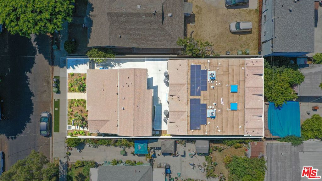 1237 W 25th Street