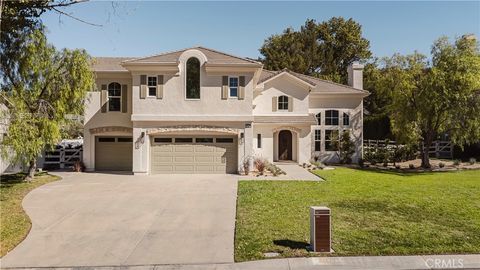 Photo of 26868 Canyon End Rd, Canyon Country, CA 91387 (MLS # SR25229152) Photo of 26868 Canyon End Rd, Canyon Country, CA 91387 (MLS # SR25229152)