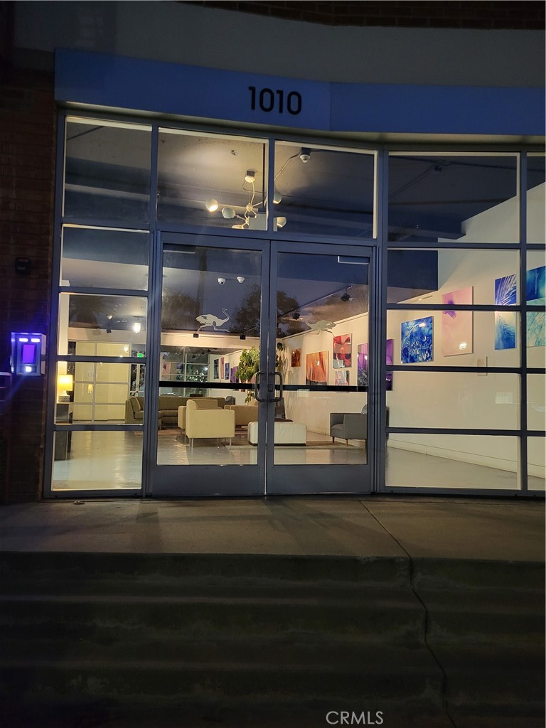 1010 Sycamore Avenue 120