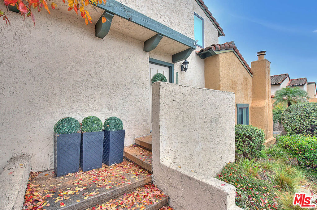 28521 Vista Madera