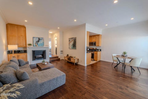 Photo of 1021 5th Street #206, Santa Monica, CA 90403 (MLS # 226004341)