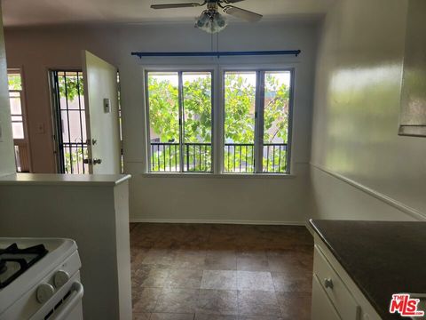 Photo of 939 N Stanley Avenue #5, West Hollywood, CA 90046 (MLS # 25630775)