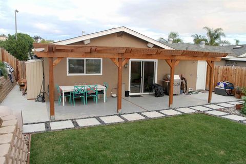 Photo of 264 Rosebay Dr Dr, Encinitas, CA 92024 (MLS # 260001364SD)