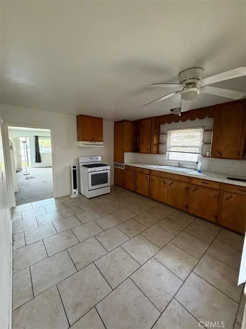 MLS: OC26144230