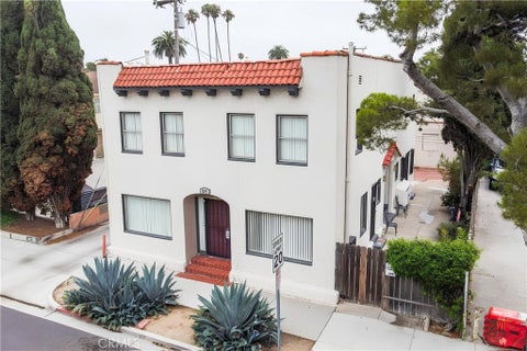 Photo of 679 Obispo AVE, Long Beach, CA 90814 (MLS # SB26122163)