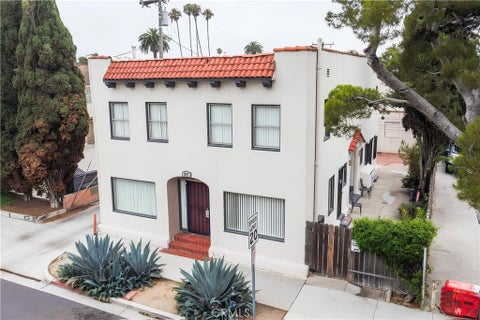 Photo of 679 Obispo AVE, Long Beach, CA 90814 (MLS # SB26122163)