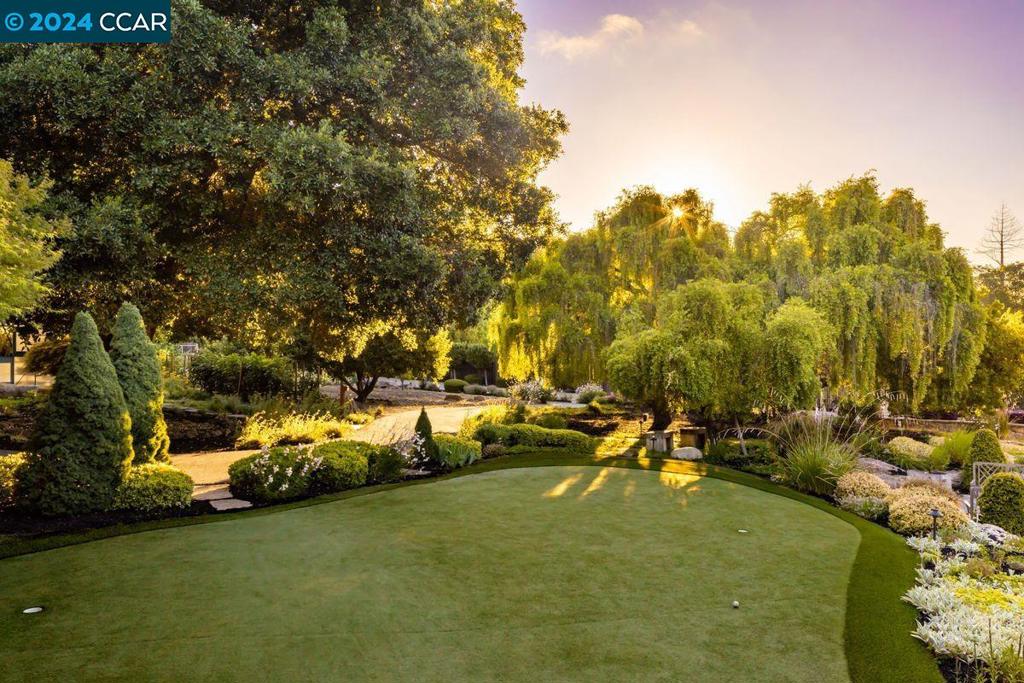 HAPPY VALLEY - Residential