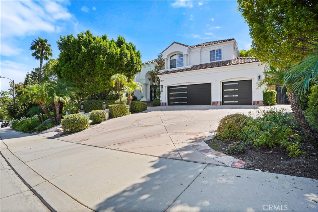 Properties 4 3314 Van Allen Place