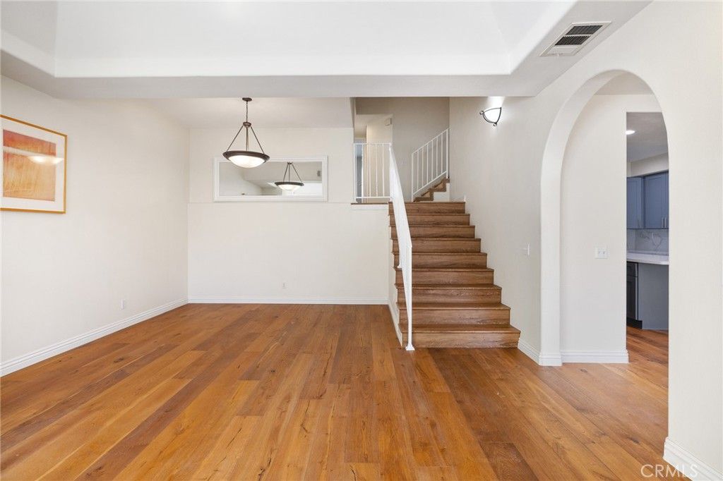 Photo of 351 Westlake Vista Lane, Thousand Oaks, CA 91362 (MLS # CV25279537)