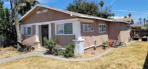 Photo of 1305 N D Street, San Bernardino, CA 92405 (MLS # SW25188604)