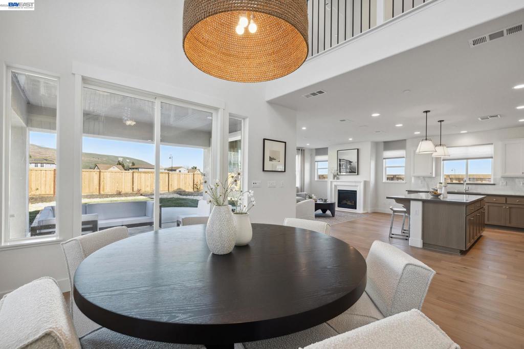 300 Colfax Ln