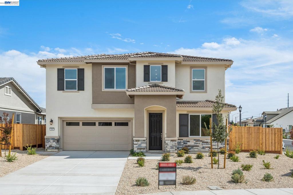 300 Colfax Ln