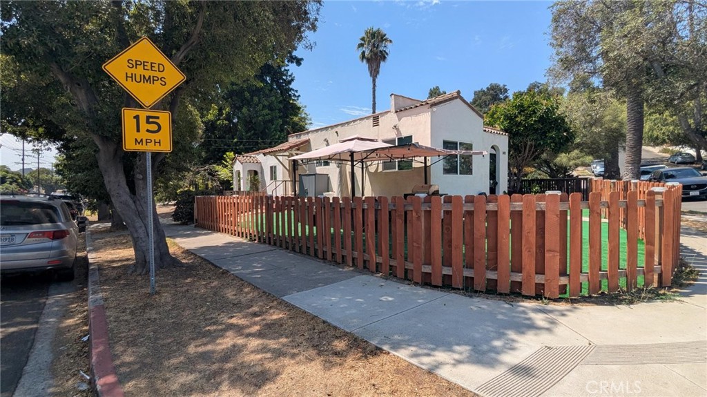 Two detached single-family units nestled in the heart of Eagle Rock. Built in 1927, this charming duplex captures the warmth of Spanish-style architecture with smooth Santa Barbara stucco finishes. The property offers two 1-bed/1-bath units (approx. 700 sq. ft. each) on a generous 6,201 sq. ft. corner lot, and is an excellent opportunity for owner-users, investors, or multi-generational living.
Each unit enjoys a private entrance, functional layout. The property boasts ample off-street parking, lush mature landscaping, and separation between units, offering comfort and privacy. Located just blocks from Colorado Blvd’s vibrant dining and retail scene, and minutes from Occidental College, freeways, and the best of Northeast LA living.
Whether you’re looking to expand your a rental portfolio, developer, or want to live in one unit and rent the other, this is a smart move in a high-demand neighborhood with upside potential. This Eagle Rock duplex is subject to L.A.’s Rent Stabilization Ordinance.