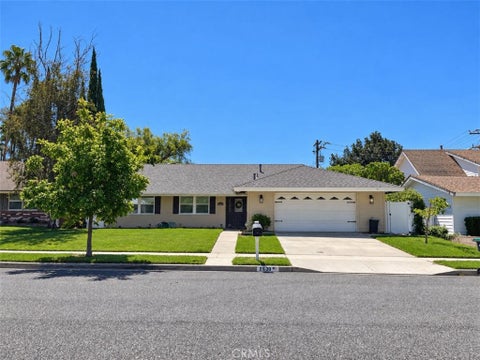 Photo of 2630 Lee Street, Simi Valley, CA 93065 (MLS # SR26197900)