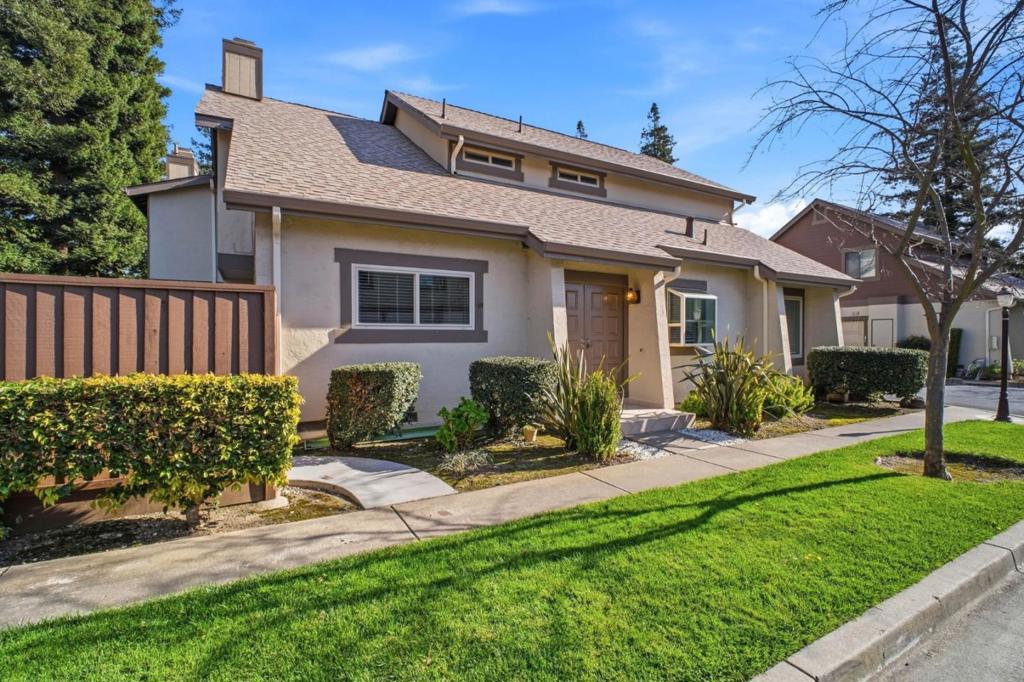 36004 Vallee Terrace