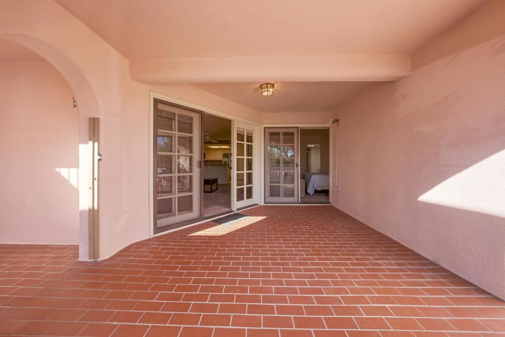 500 E Amado Road 511