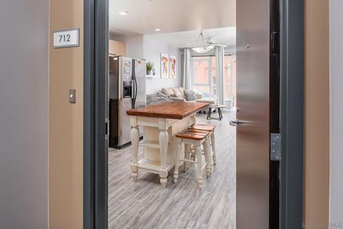 Photo of 1431 Pacific Hwy Hwy #712, San Diego, CA 92101 (MLS # 260003437SD)