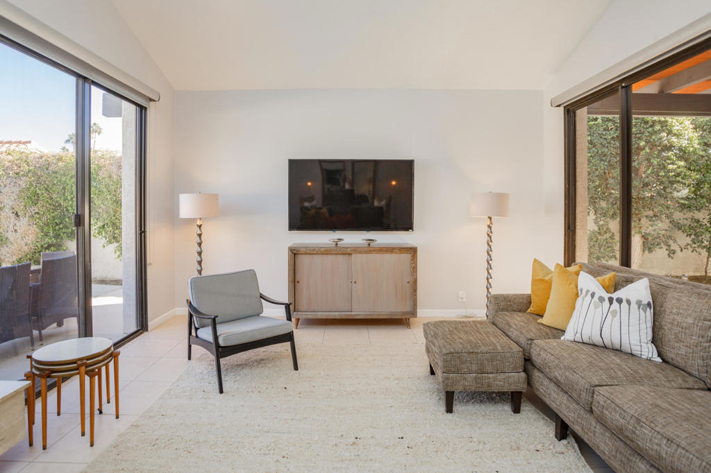 Tamarisk C.C. - Residential Lease