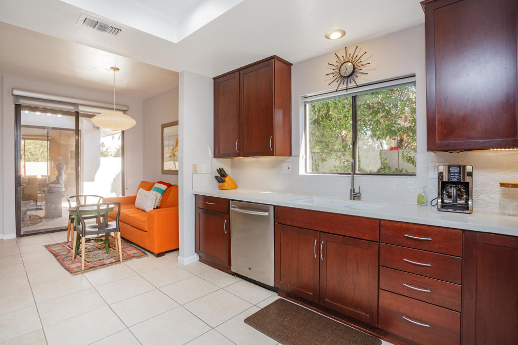Tamarisk C.C. - Residential Lease