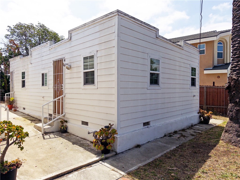 20414 Kenwood