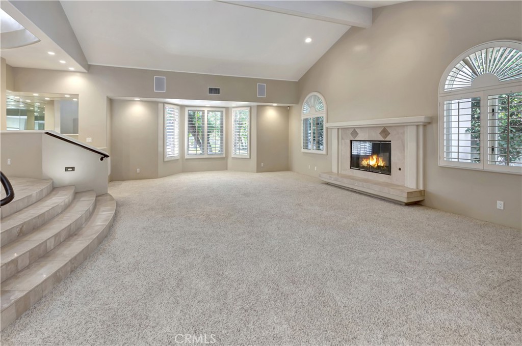 10762 Center Drive