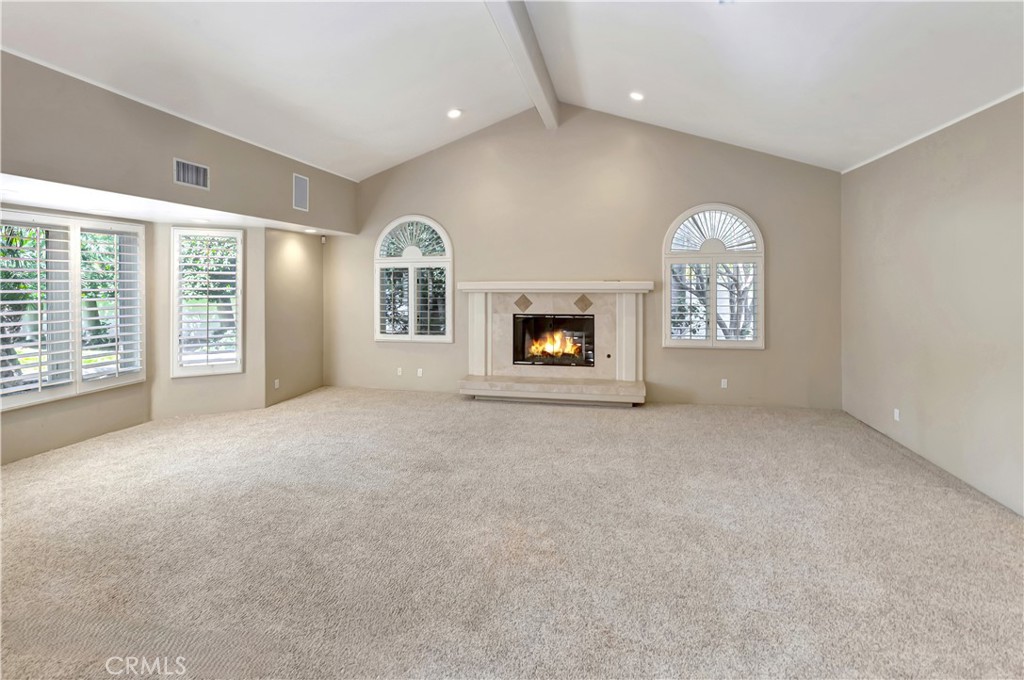 10762 Center Drive