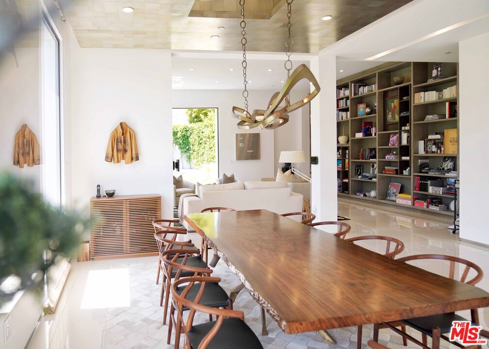 9852 San Circle