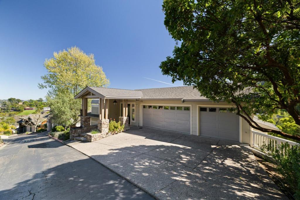 43 Baywood Terrace