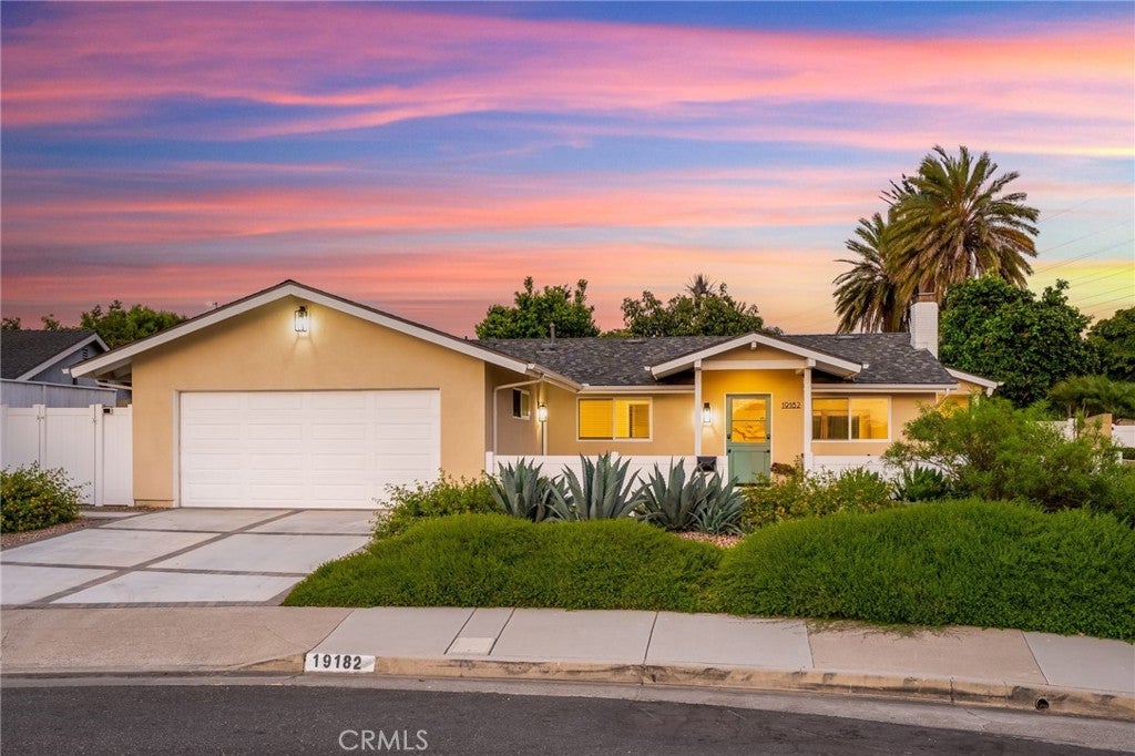 19182 Lindsay Lane, Huntington Beach CA 92646 - Photo 1