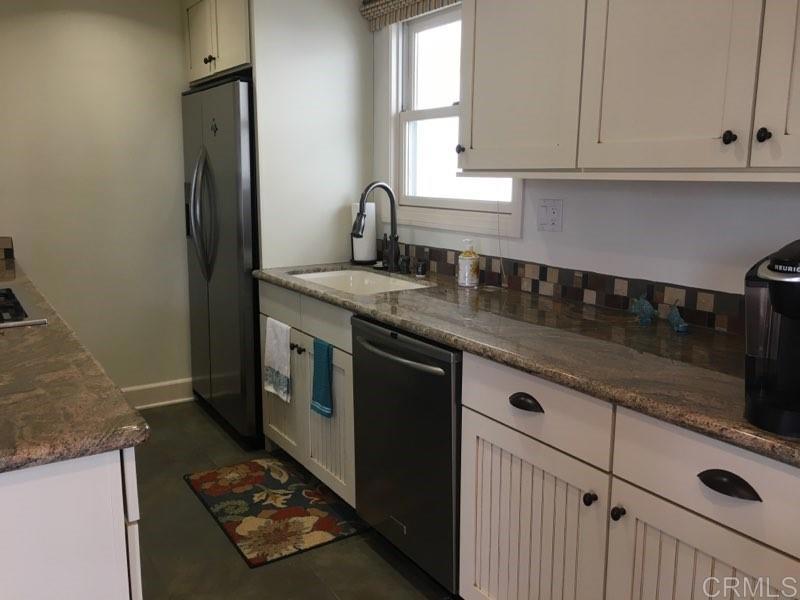 VILL - Residential Lease