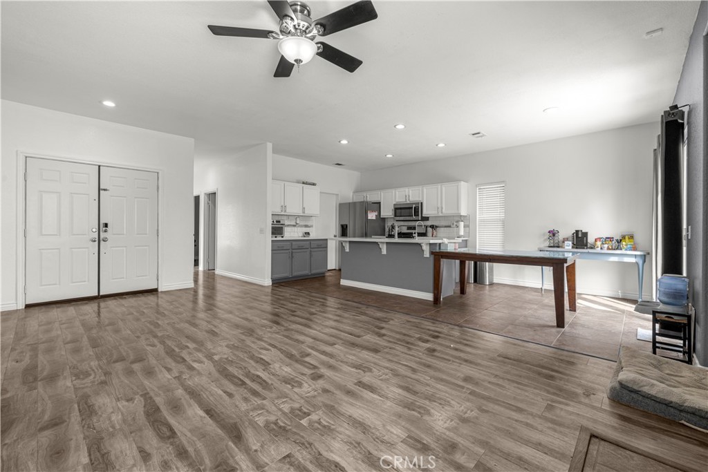 13121 Fullerton Drive