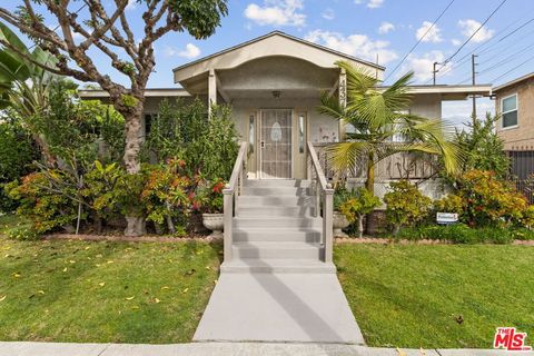 Photo of 4375 E 14th Street, Long Beach, CA 90804 (MLS # 26642751)
