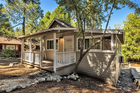 Photo of 53480 Marian View DR, Idyllwild, CA 92549 (MLS # SW26224080)