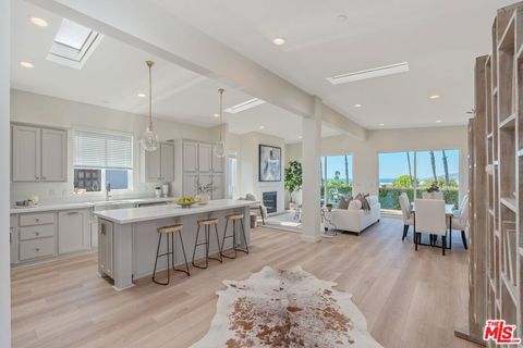 Photo of 29500 Heathercliff Road #64, Malibu, CA 90265 (MLS # 26699499)