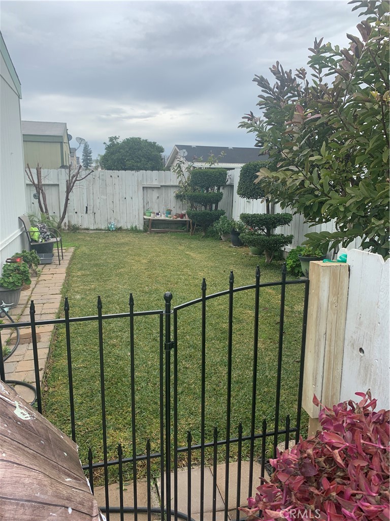 1301 Taft Hwy Space#154