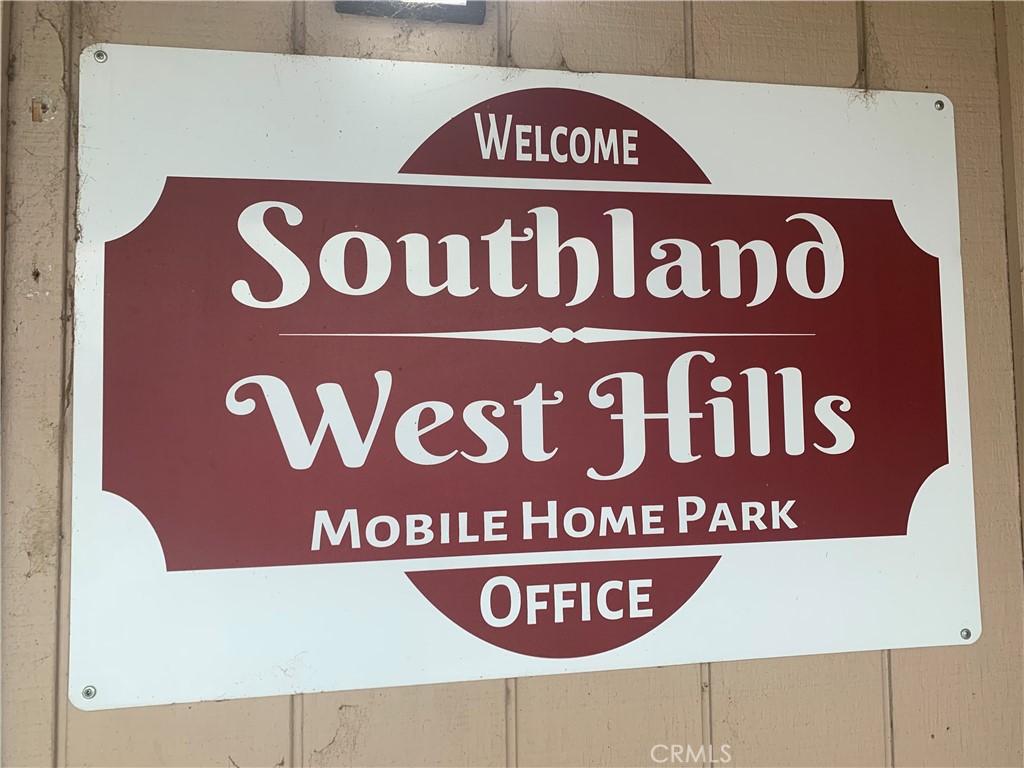 1301 Taft Hwy Space#154